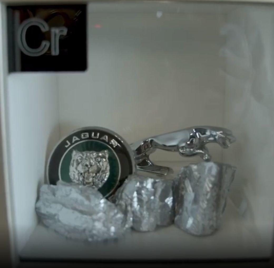 比尔盖茨办公室这面墙火了!实体版元素周期表,太震撼了! 第17张 比尔盖茨办公室这面墙火了!实体版元素周期表,太震撼了! 第17张