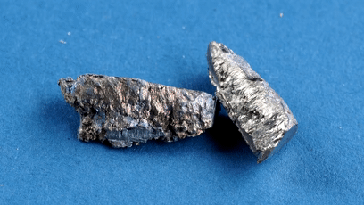比尔盖茨办公室这面墙火了!实体版元素周期表,太震撼了! 第13张 比尔盖茨办公室这面墙火了!实体版元素周期表,太震撼了! 第13张